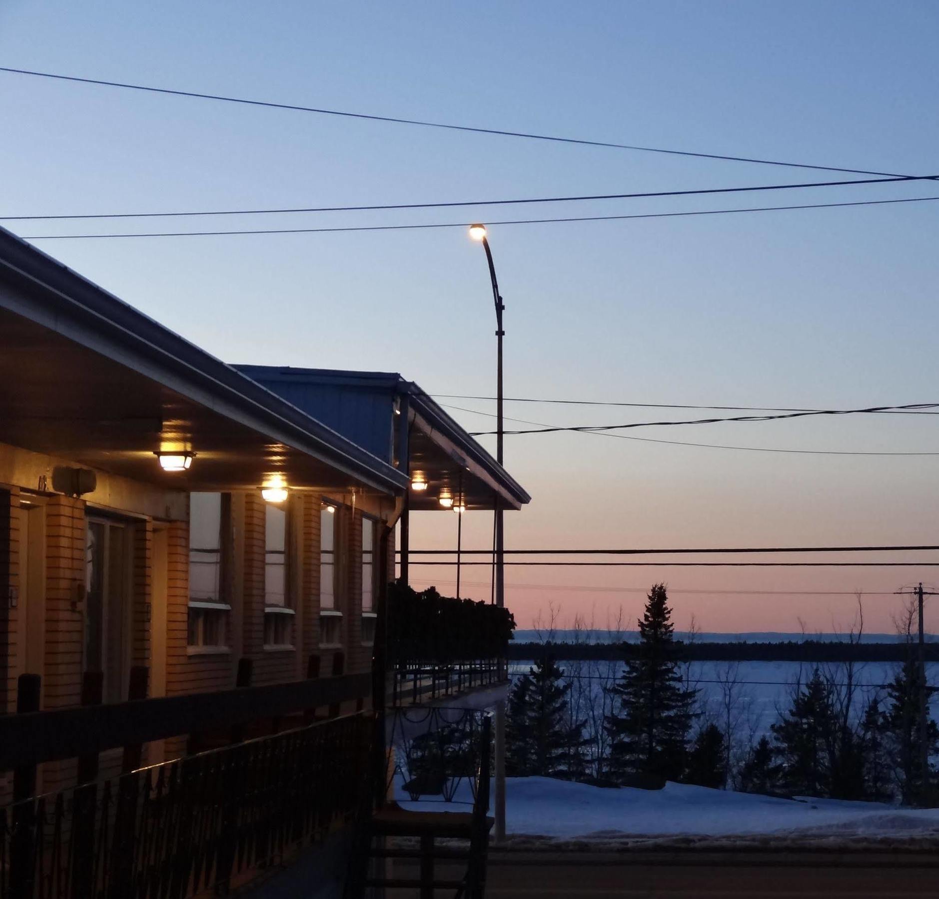 Motel Lyse Rimouski Exterior photo