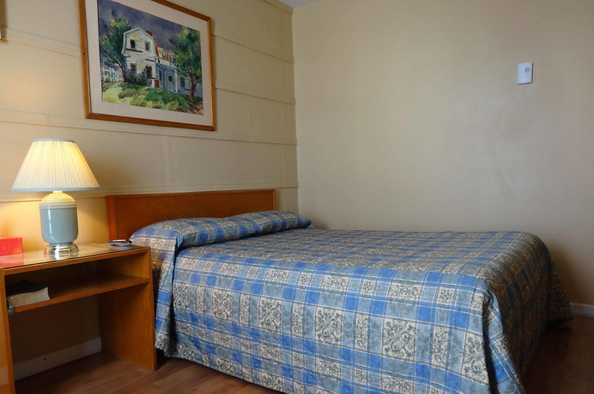 Motel Lyse Rimouski Exterior photo